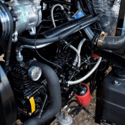 Мінітрактор СКАУТ ТЕ-504С RED з кондиціонером