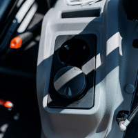 Трактор СКАУТ TB-904С с кондиционером
