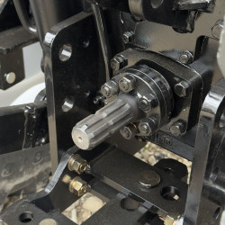 Трактор СКАУТ TB-904С з кондиціонером