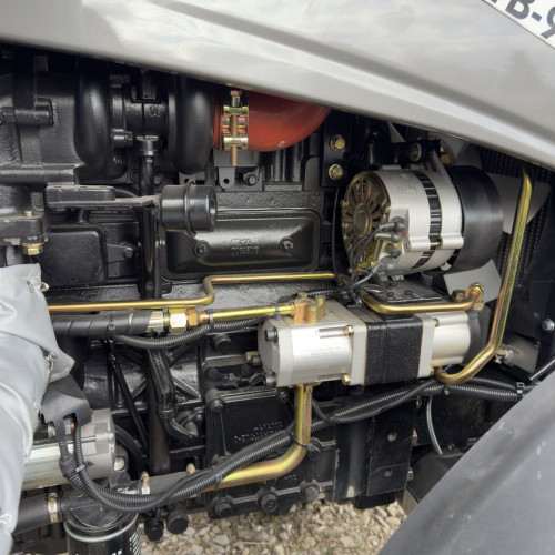 Трактор СКАУТ TB-904С з кондиціонером