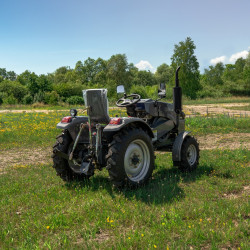 Мінітрактор СКАУТ Т-240В