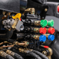 Трактор СКАУТ TD-1104C с кондиционером