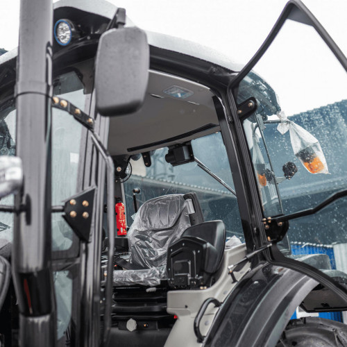 Трактор СКАУТ TD-1104C з кондиціонером