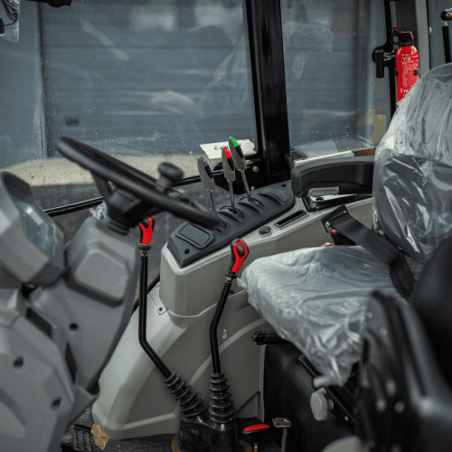 Трактор СКАУТ TD-1104C з кондиціонером