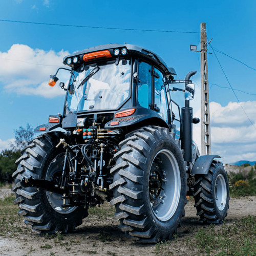 Трактор СКАУТ TD-1304С з кондиціонером