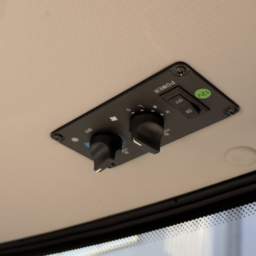 Трактор СКАУТ TD-1304С з кондиціонером