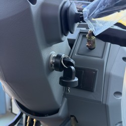 Трактор СКАУТ TB-904С с кондиционером