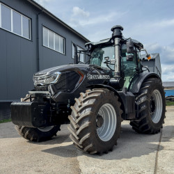 Трактор СКАУТ ТS-2404C с кондиционером