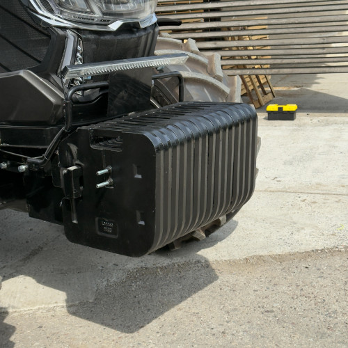 Трактор СКАУТ ТS-2404C с кондиционером