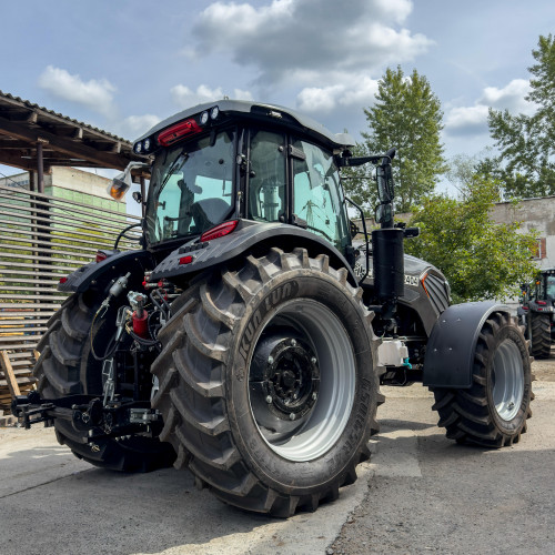 Трактор СКАУТ ТS-2404C с кондиционером