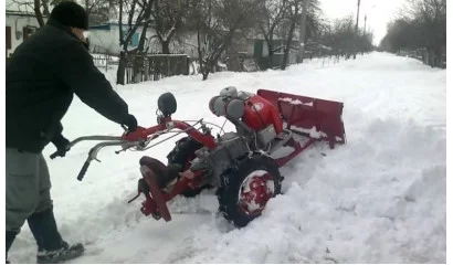 Як зробити лопату - відвал для мотоблока своїми руками